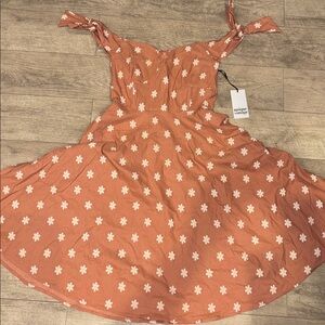 Unique Vintage Floral Dress (Large)